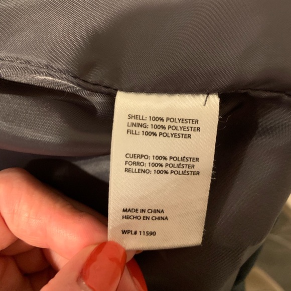 Weatherproof Puffer Vest - Picture 9 of 12